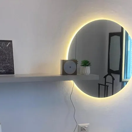 Tom&mary 5 Min Metro Lejlighed Milano